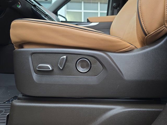 Certified 2025 Cadillac Escalade ESV Premium Luxury w/ Touring Package image 29