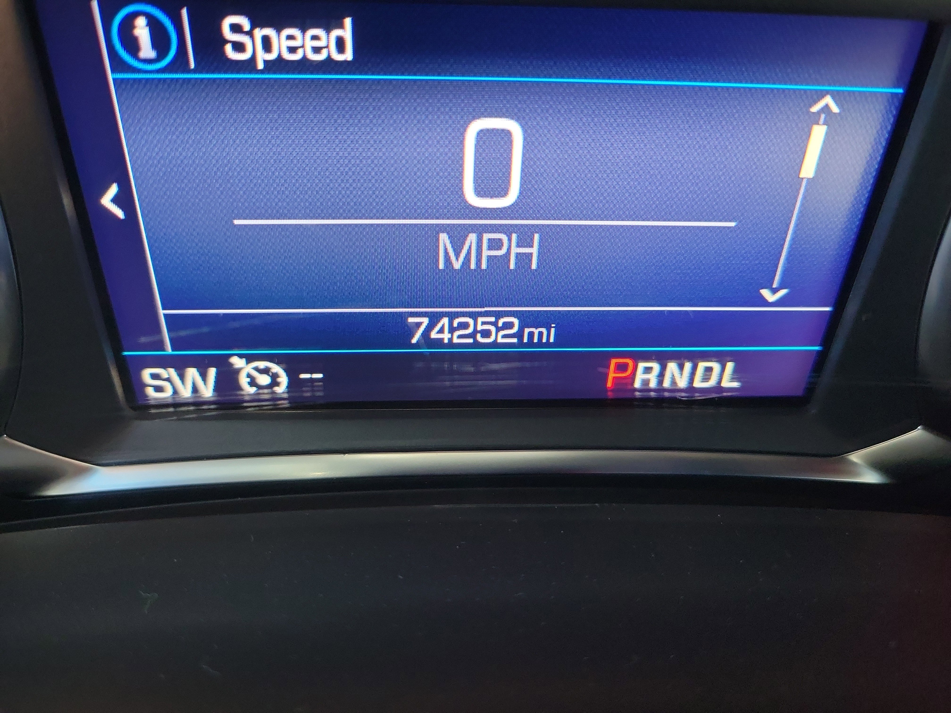 Used 2022 Chevrolet Equinox LT image 24