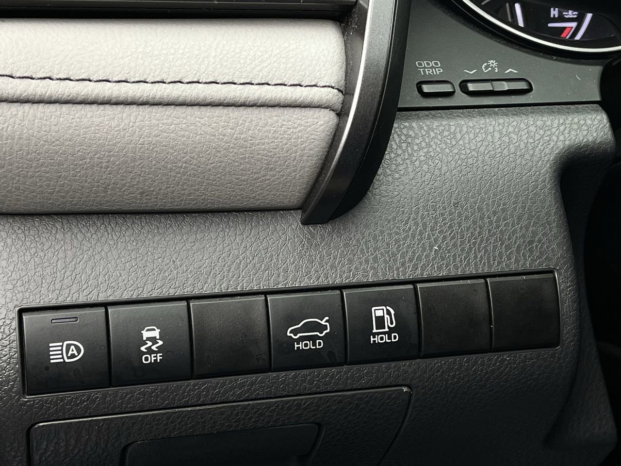 Used 2023 Toyota Camry SE w/ Audio Upgrade Package FWD image 20