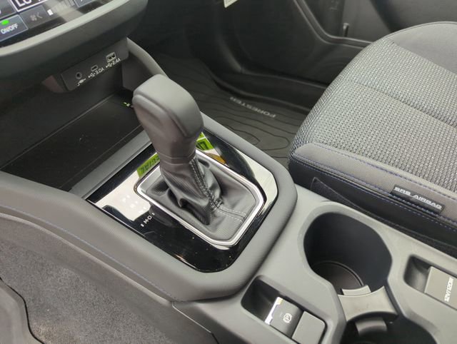 Certified 2025 Subaru Forester Premium AWD/4WD image 32