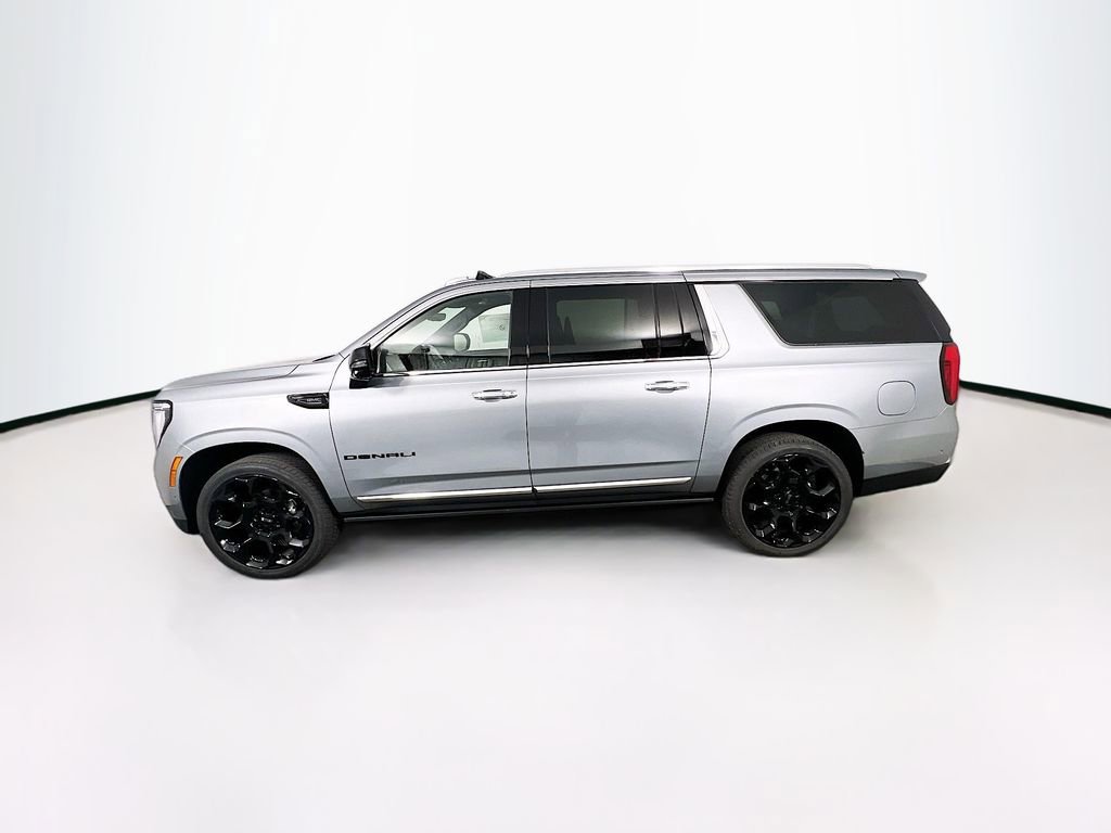 New 2026 GMC Yukon XL Denali image 4