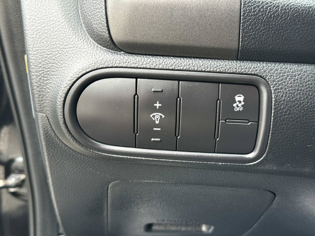 Used 2017 Kia Forte LX FWD image 38