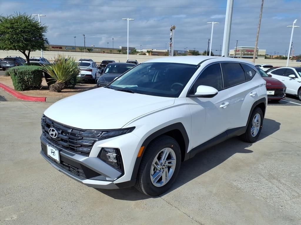 New 2026 Hyundai Tucson SE
