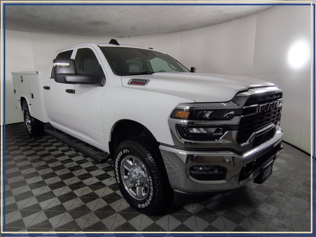 New 2026 RAM 2500 Tradesman AWD/4WD image 3
