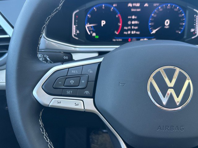 New 2025 Volkswagen Taos SEL image 37