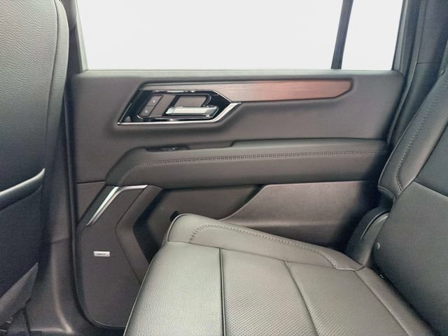 New 2026 GMC Yukon XL Denali w/ Sun & Power Step Package AWD/4WD image 14