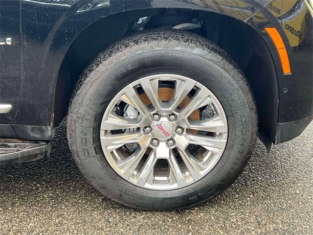 Used 2025 GMC Yukon XL Denali image 11