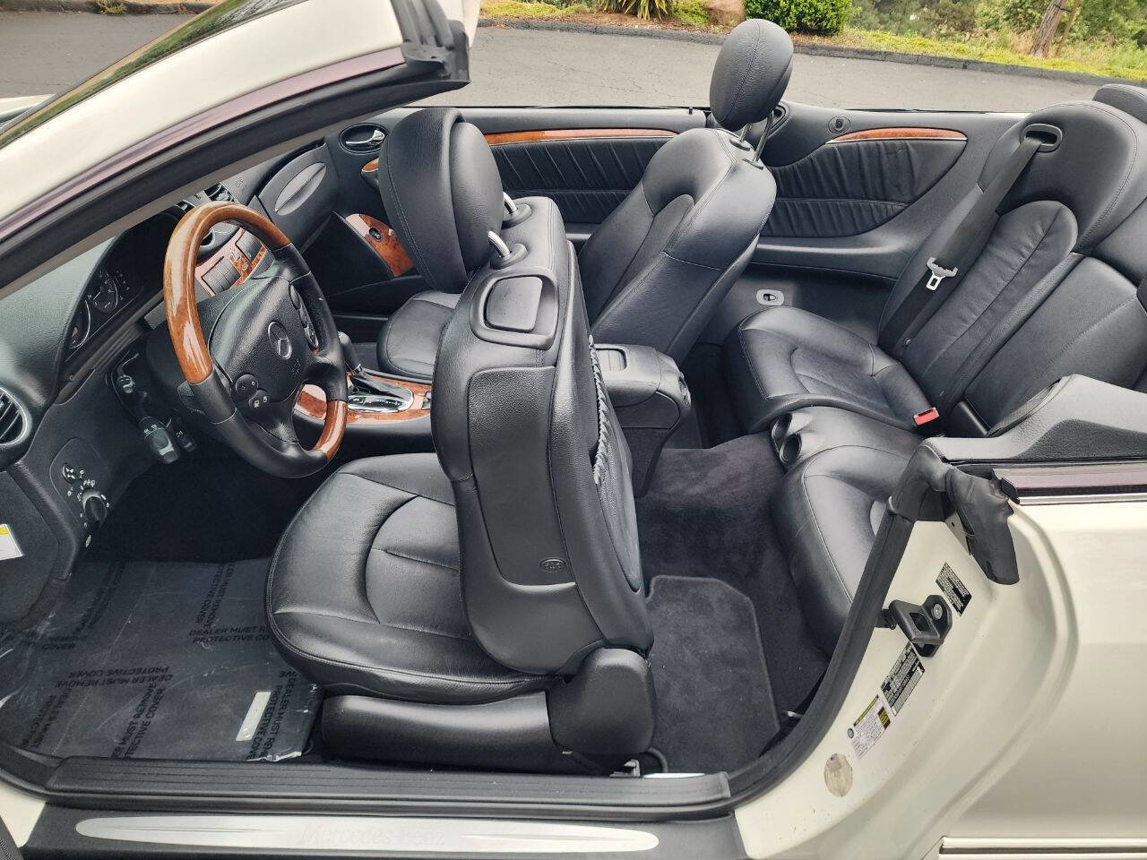 Used 2009 Mercedes-Benz CLK 350 Cabriolet image 34