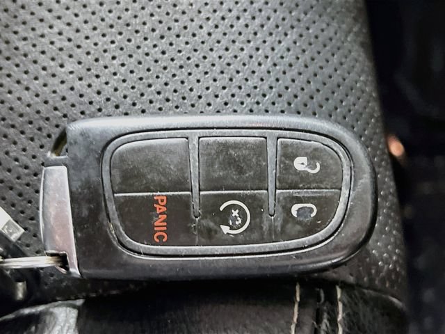 Used 2014 RAM 1500 Laramie w/ Convenience Group AWD/4WD image 33