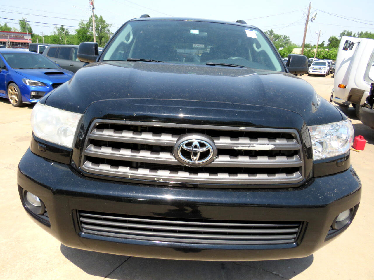 Used 2014 Toyota Sequoia SR5 w/ Sport Appearance Package image 2