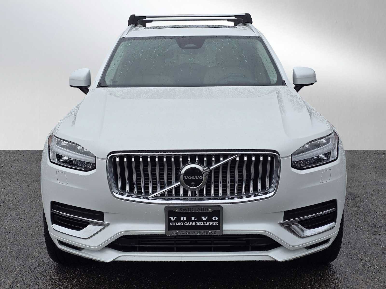 Certified 2023 Volvo XC90 T8 Ultimate w/ Lounge Package image 8