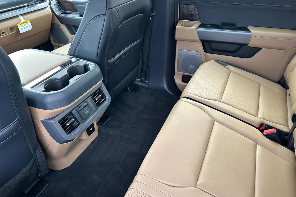 New 2026 Ford F250 Lariat w/ Chrome Package image 10