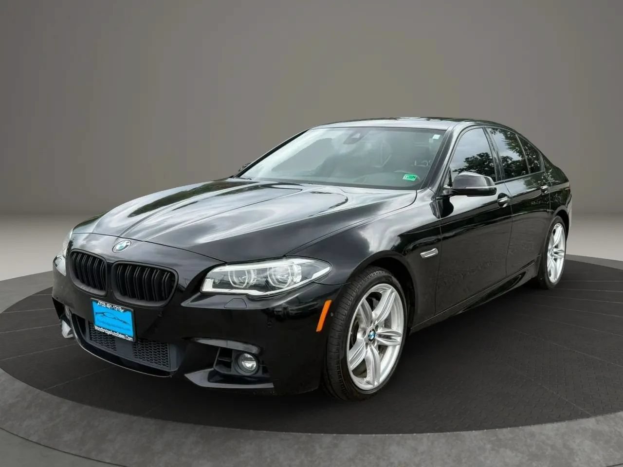 Used 2014 BMW 550i xDrive Sedan AWD/4WD image 8