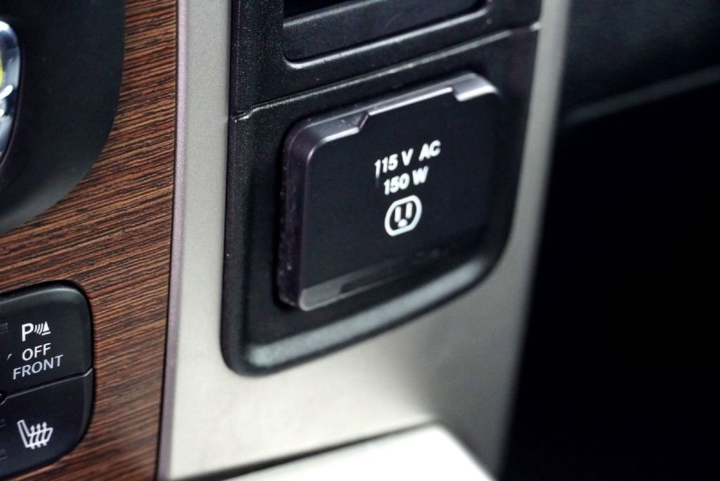 Used 2017 RAM 2500 Laramie w/ Sport Appearance Group image 20