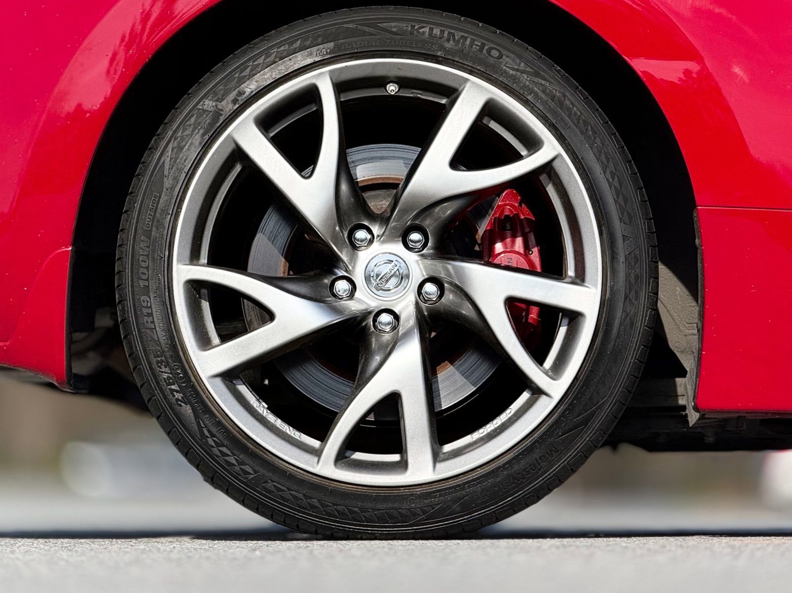 Used 2017 Nissan 370Z Touring Sport RWD image 18