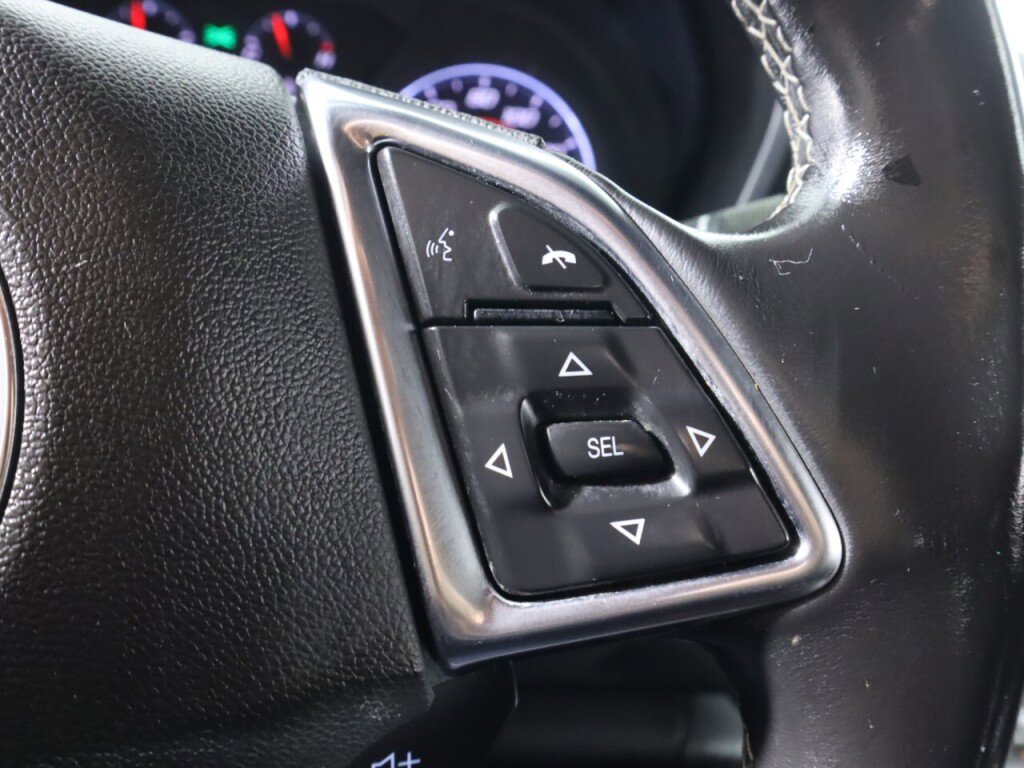 Used 2016 Chevrolet Camaro LT w/ Technology Package image 12