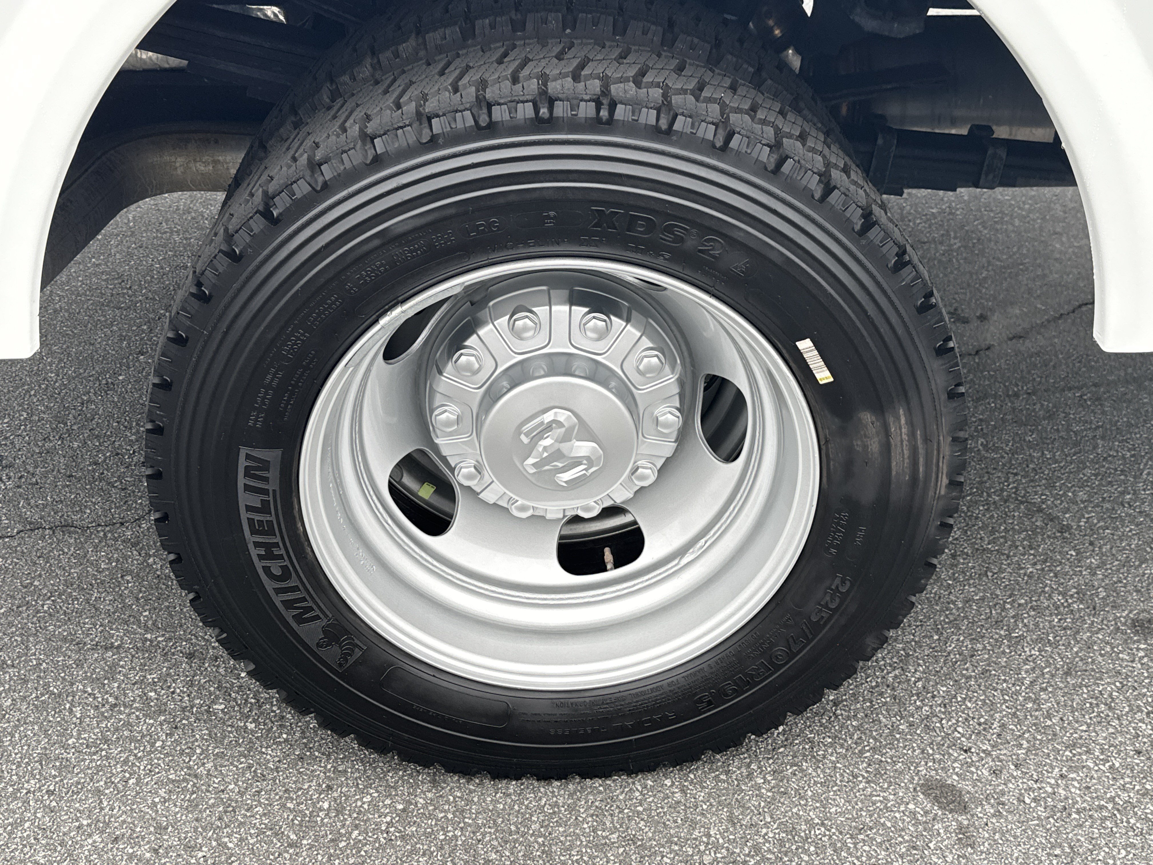 New 2026 RAM 5500 Tradesman w/ Chrome Appearance Group AWD/4WD image 24