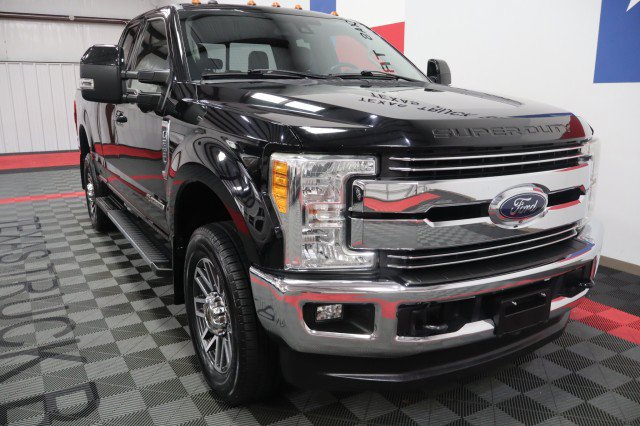 Used 2017 Ford F250 Lariat w/ Tow Technology Bundle AWD/4WD image 17