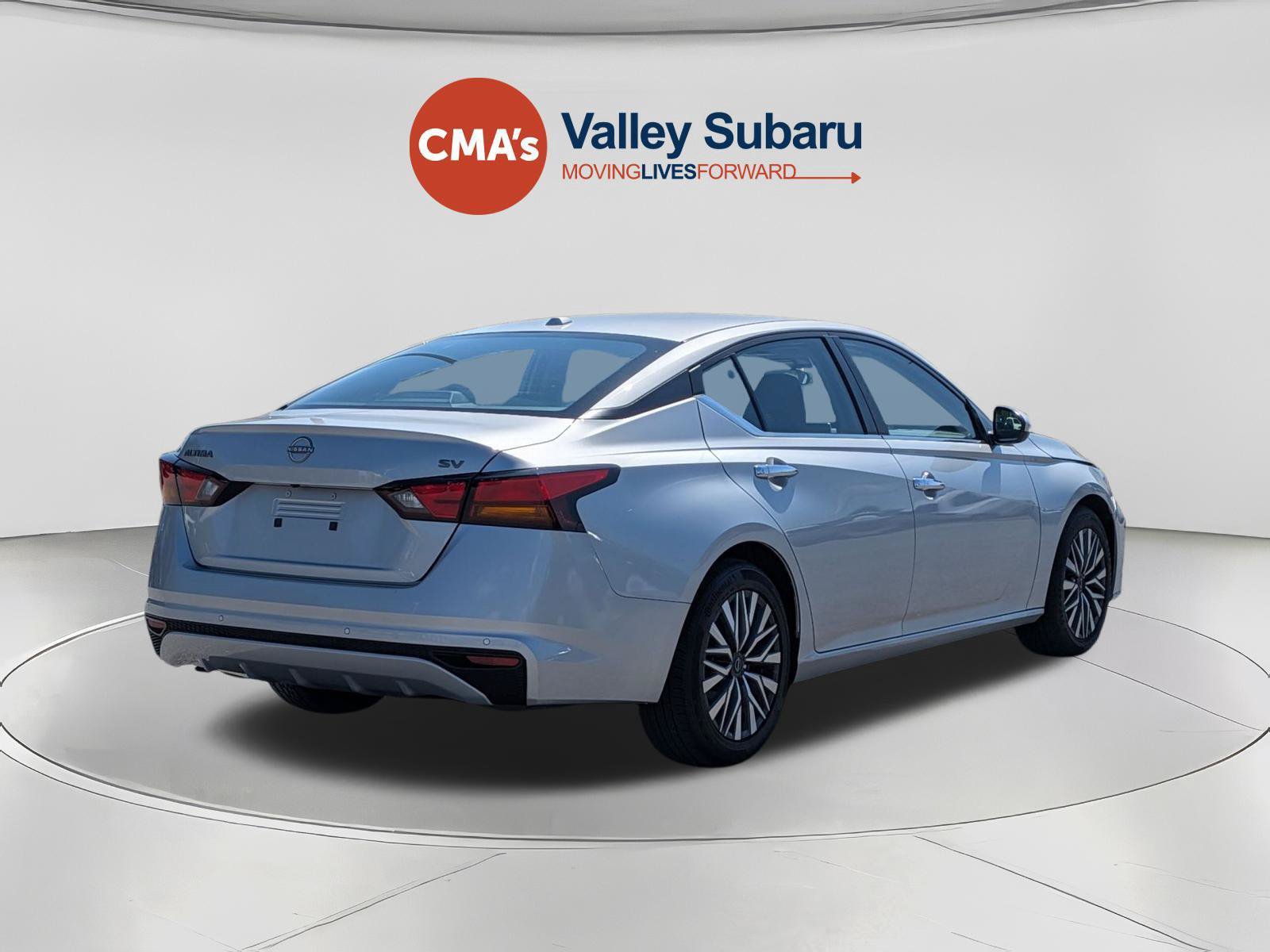 Used 2023 Nissan Altima 2.5 SV FWD image 5