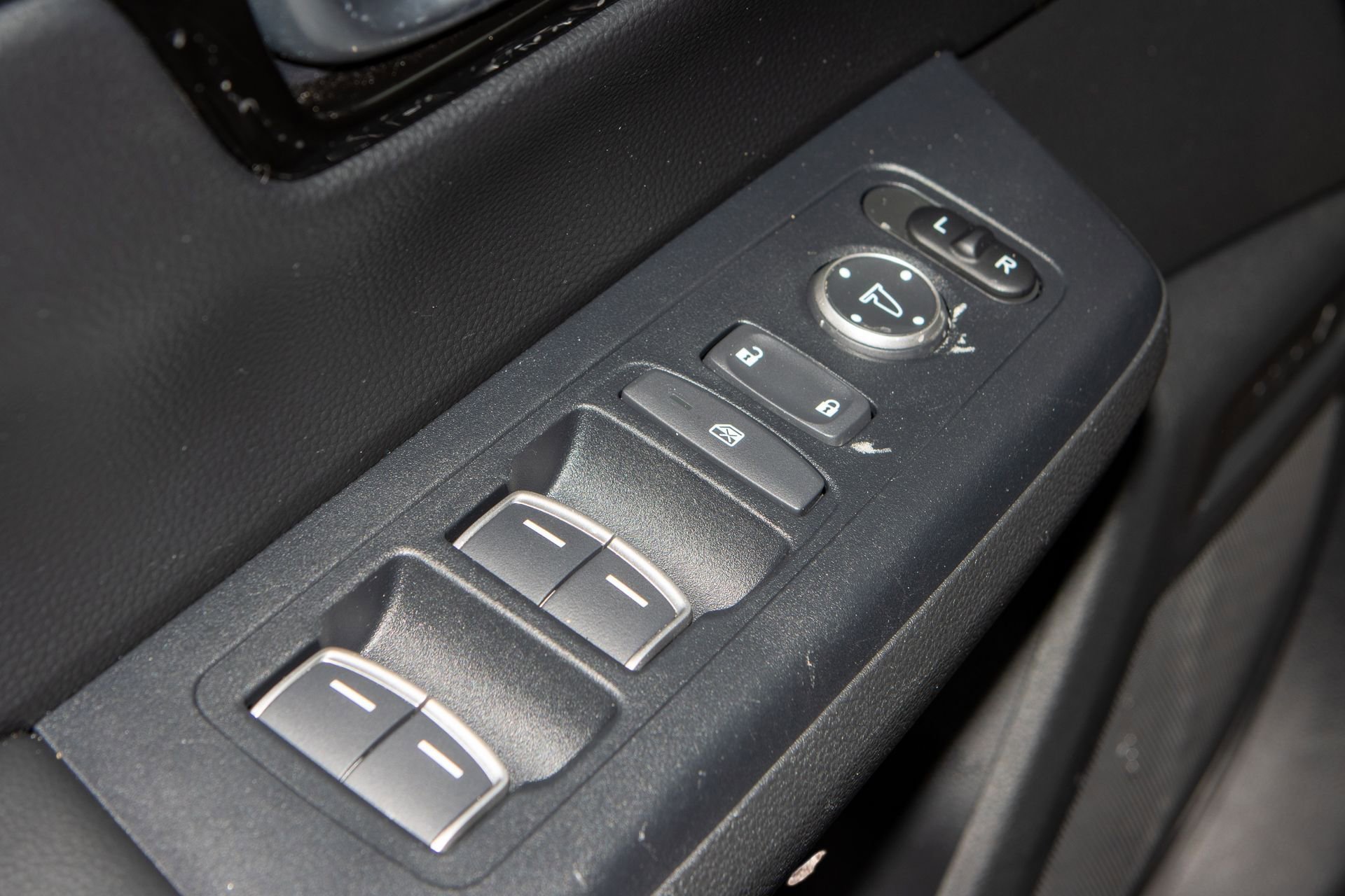 Certified 2024 Honda CR-V EX-L image 28