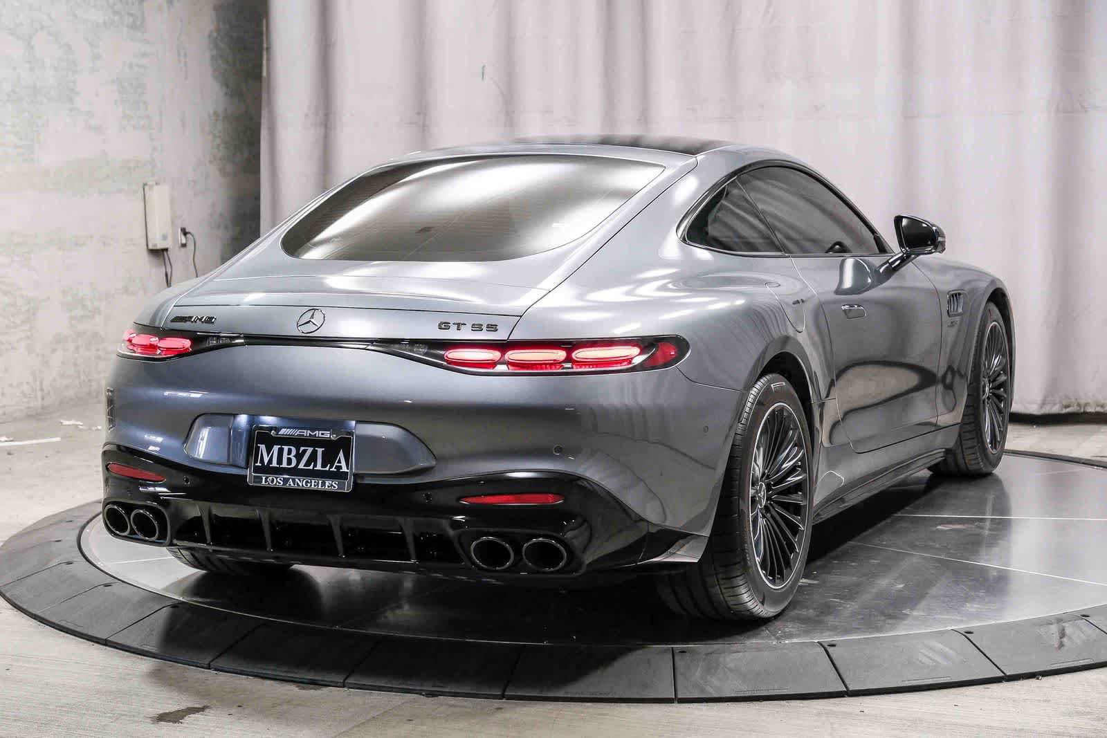 Used 2025 Mercedes-Benz AMG GT 43 image 4