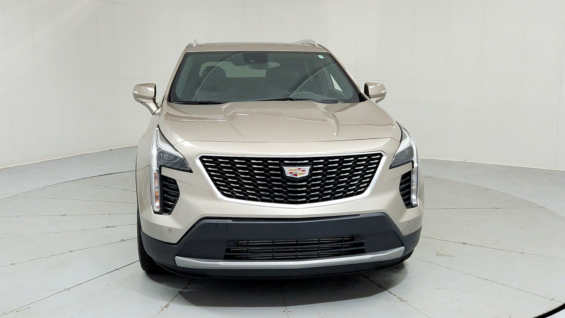 Certified 2023 Cadillac XT4 Premium Luxury w/ Cold Weather Package image 8