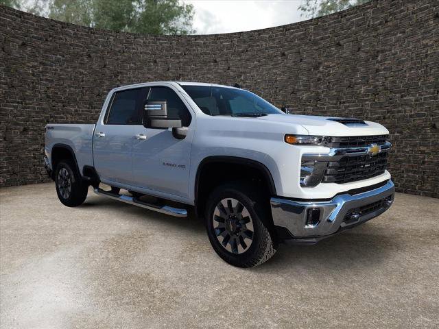 New 2026 Chevrolet Silverado 2500 LT image 2