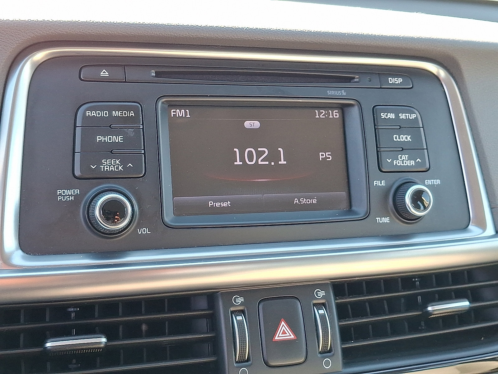 Used 2016 Kia Optima EX image 15