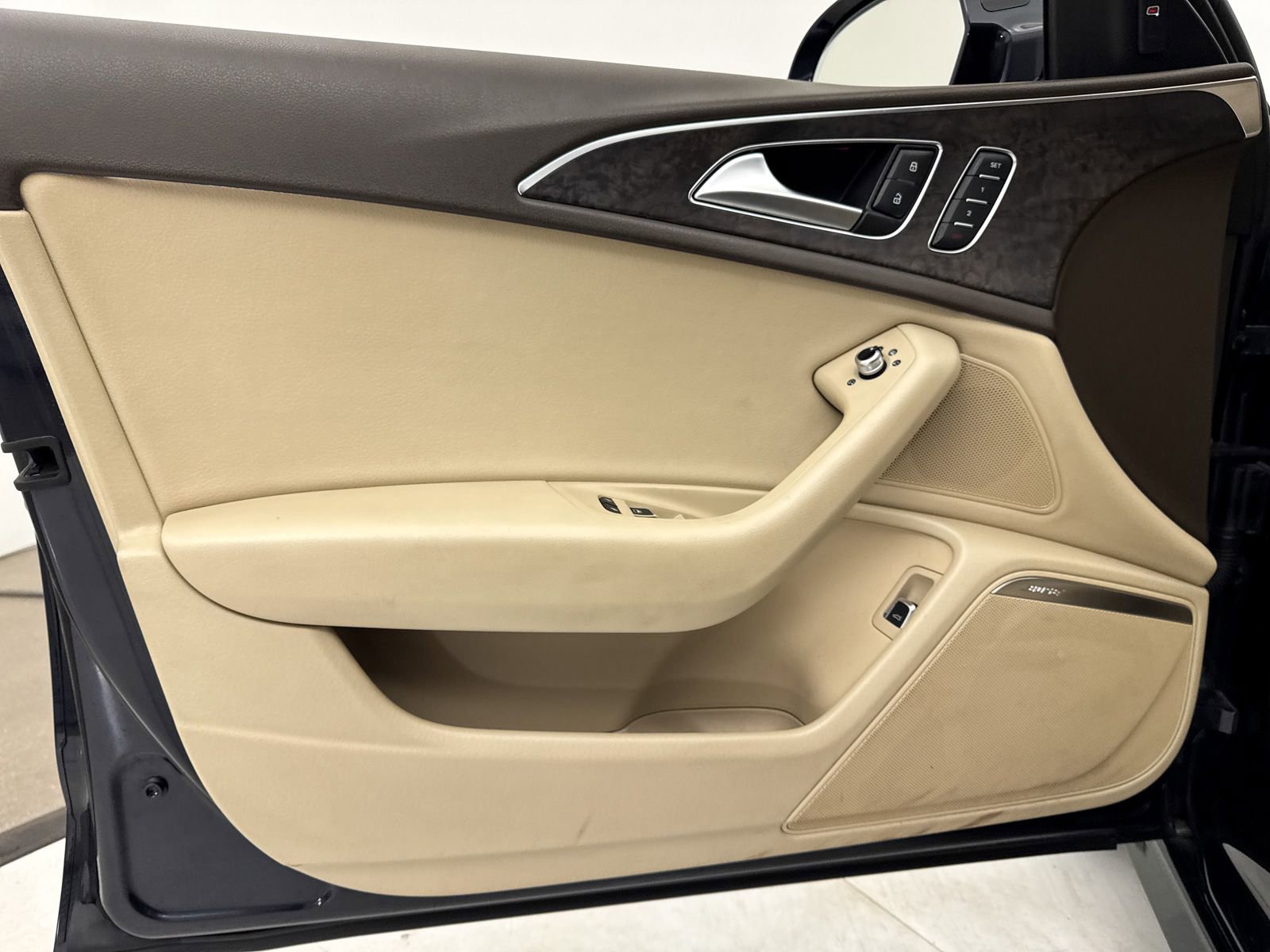 Used 2018 Audi A6 2.0T Premium Plus w/ Premium Plus Package AWD/4WD image 31