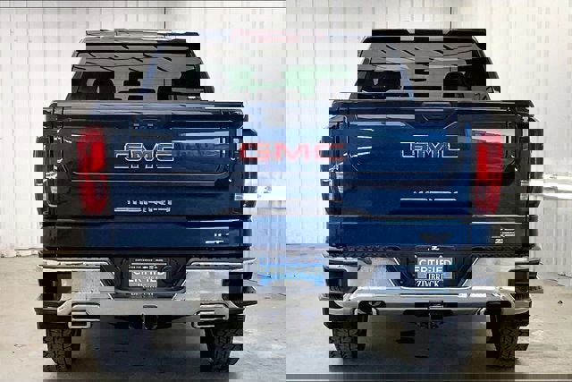 Certified 2023 GMC Sierra 1500 SLT w/ SLT Premium Package image 4