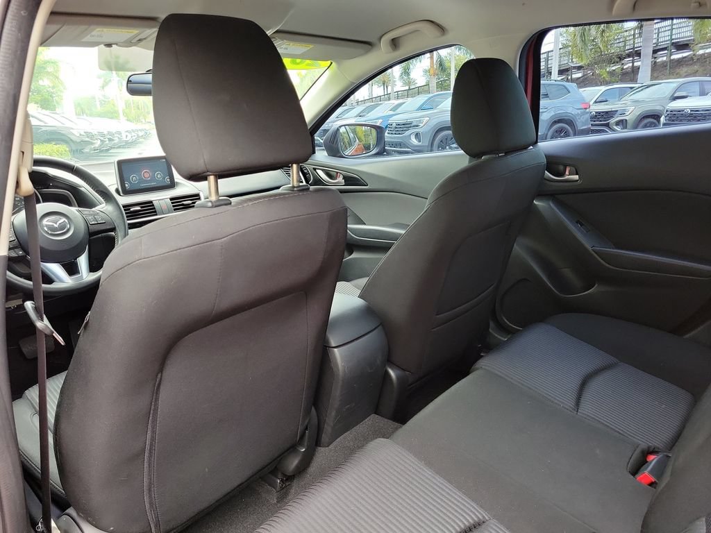 Used 2015 MAZDA MAZDA3 i Touring FWD image 11