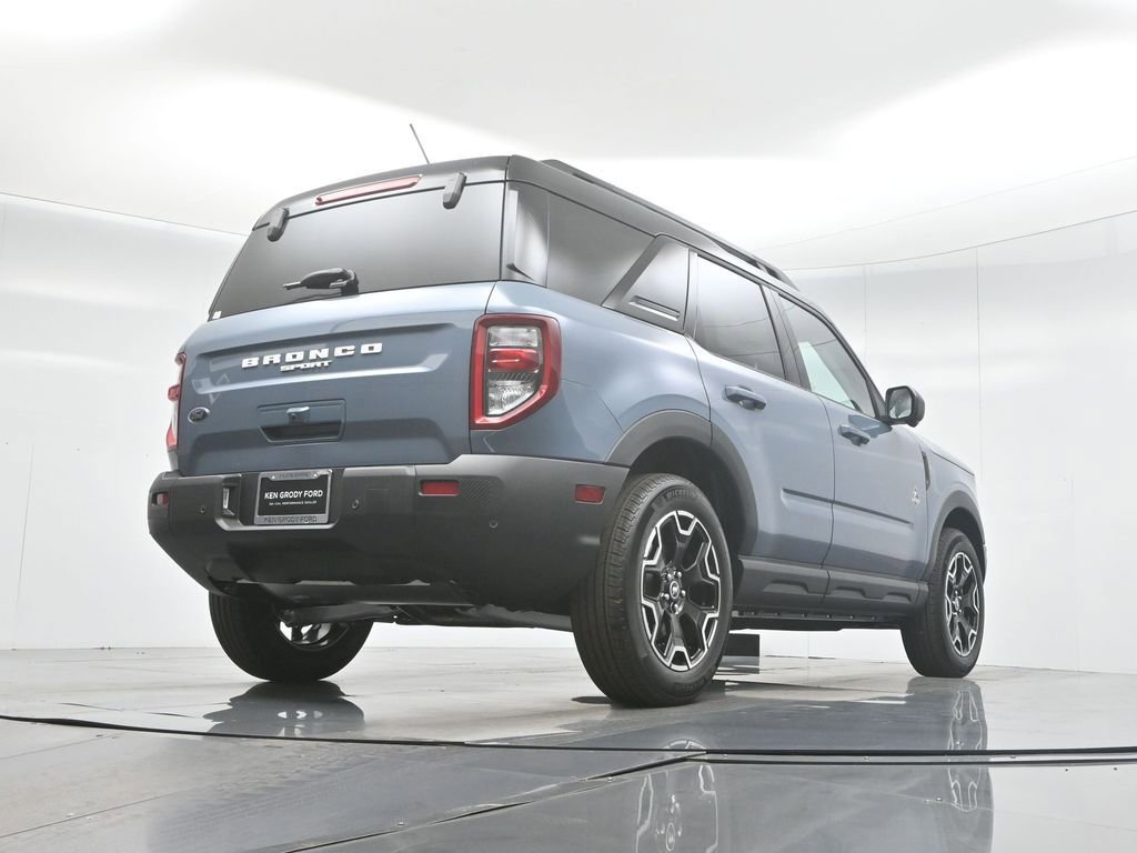 New 2025 Ford Bronco Sport Outer Banks w/ Outer Banks Tech Package+ image 45