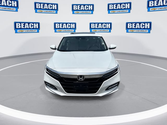 Used 2018 Honda Accord Touring image 3