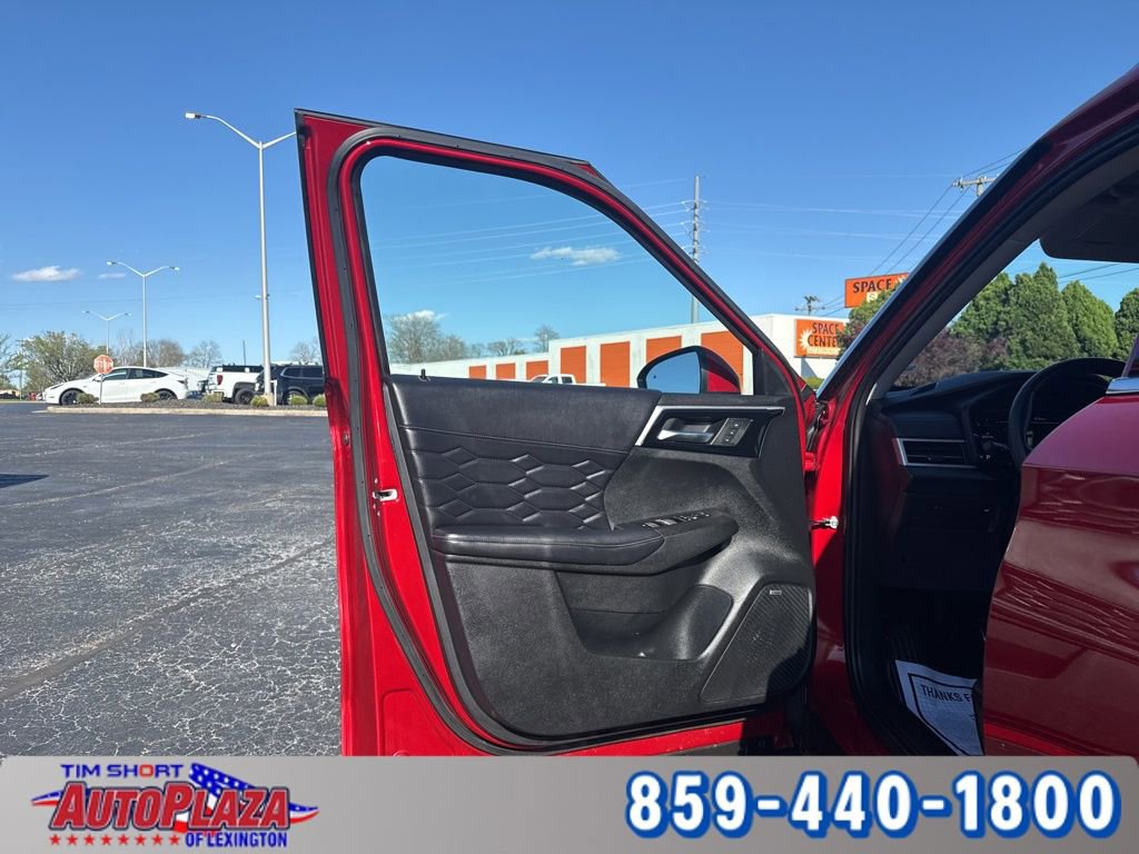 Used 2025 Mitsubishi Outlander SEL image 28