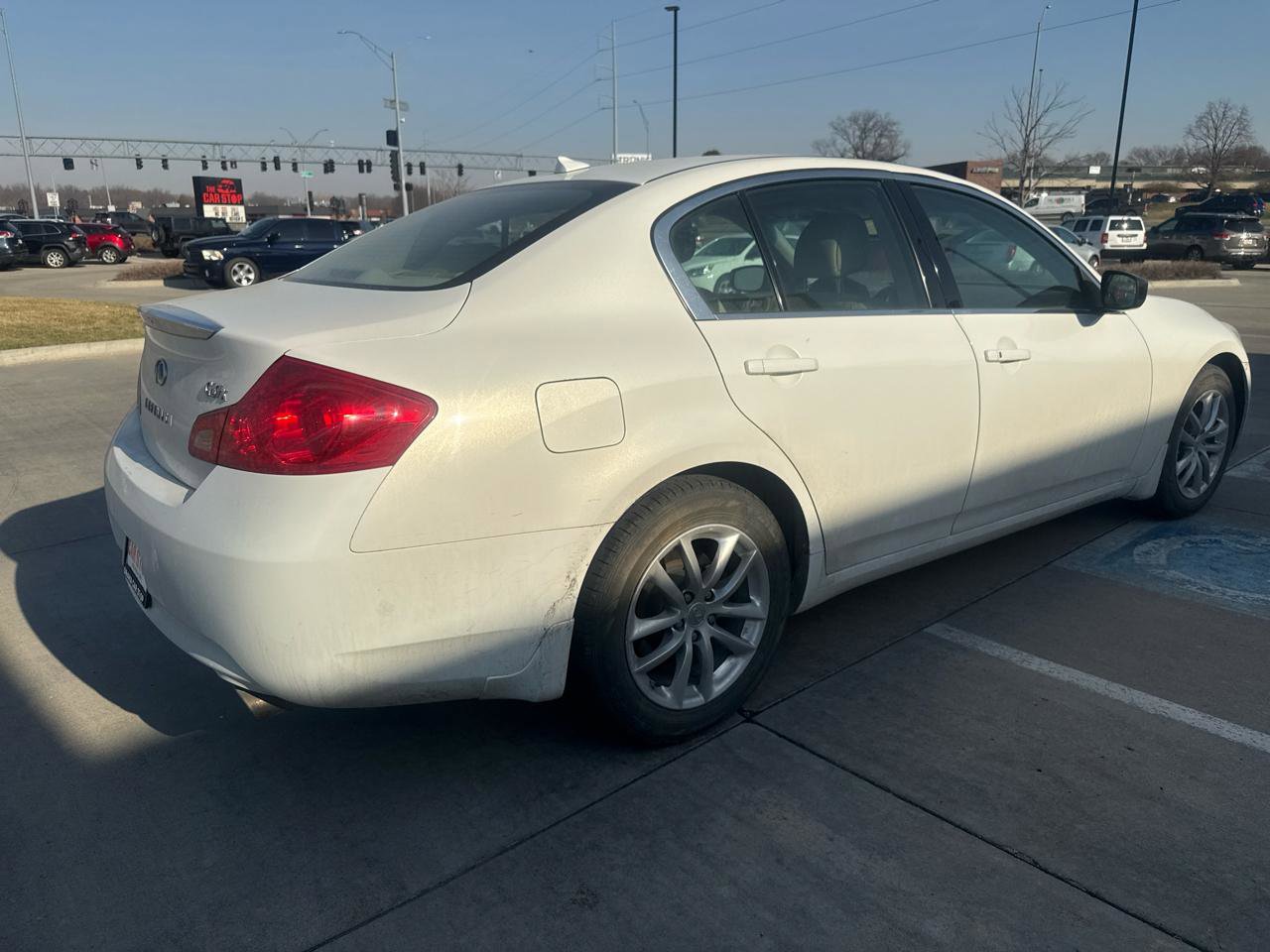 Used 2009 INFINITI G37 x Sedan w/ Premium Pkg image 6