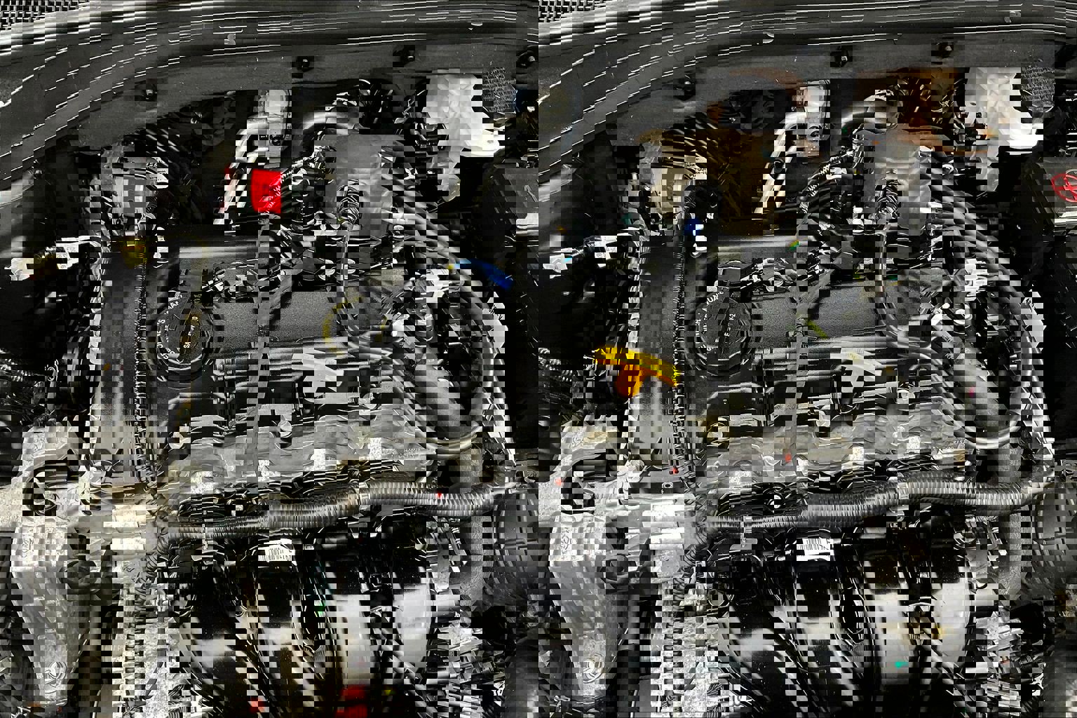 Used 2018 Hyundai Elantra GT image 32