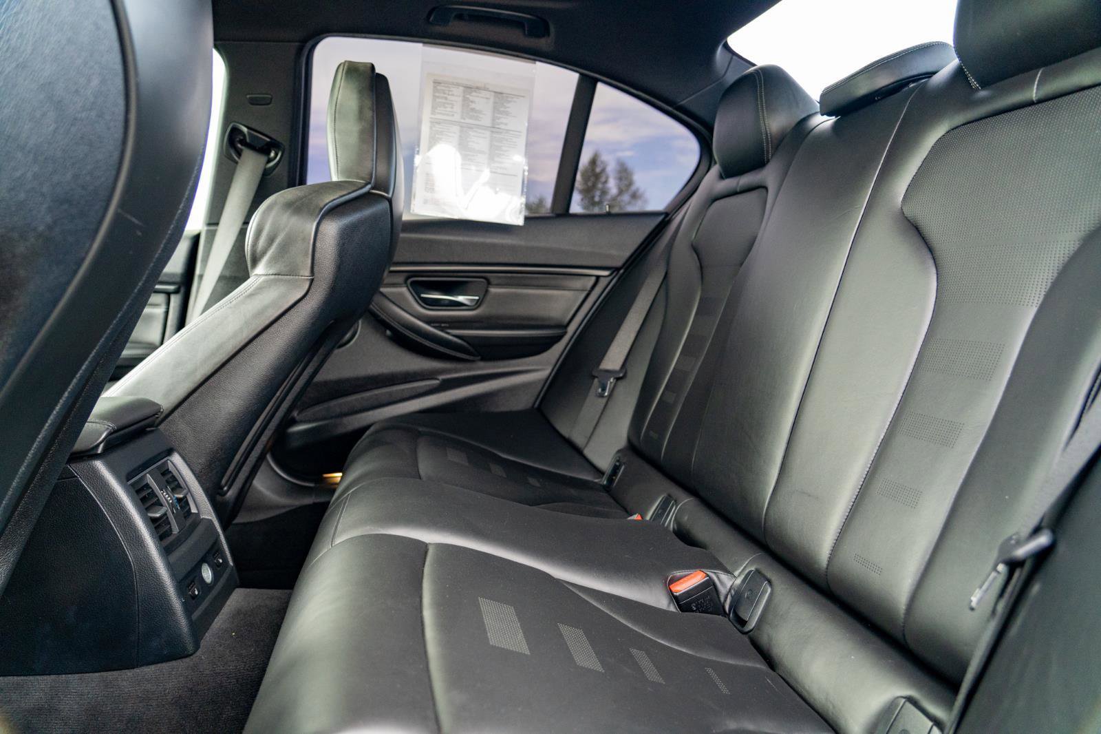 Used 2016 BMW M3 Sedan RWD image 17