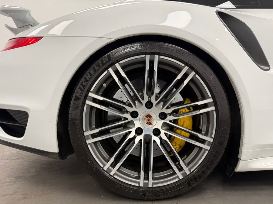 Used 2015 Porsche 911 Turbo S AWD/4WD image 62