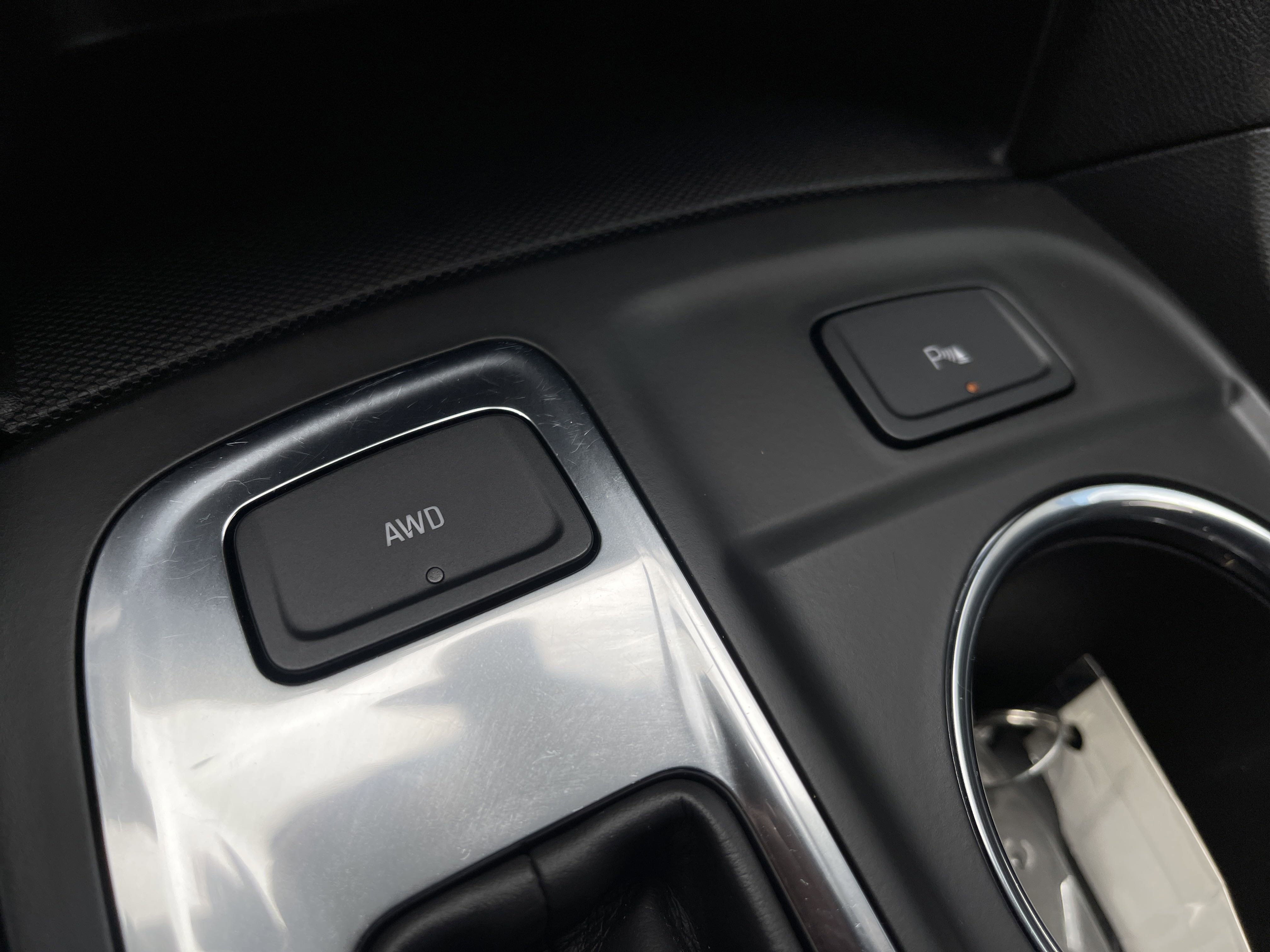 Used 2023 Chevrolet Equinox LT image 31