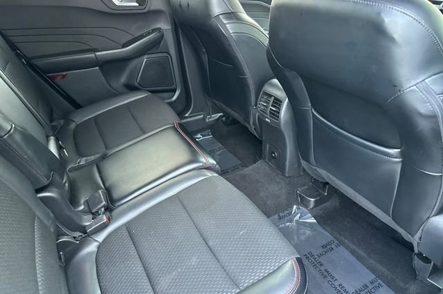 Used 2025 Ford Escape ST-Line FWD image 18