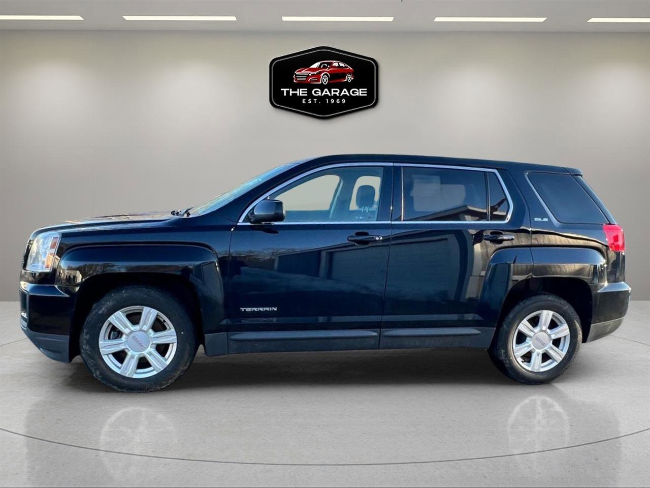 Used 2016 GMC Terrain SLE image 15