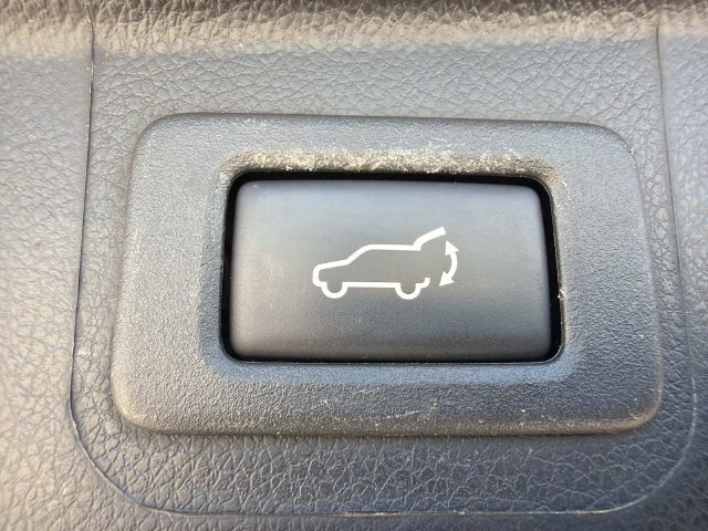 Used 2018 Subaru Outback 3.6R Touring w/ Protection Package #1 AWD/4WD image 16
