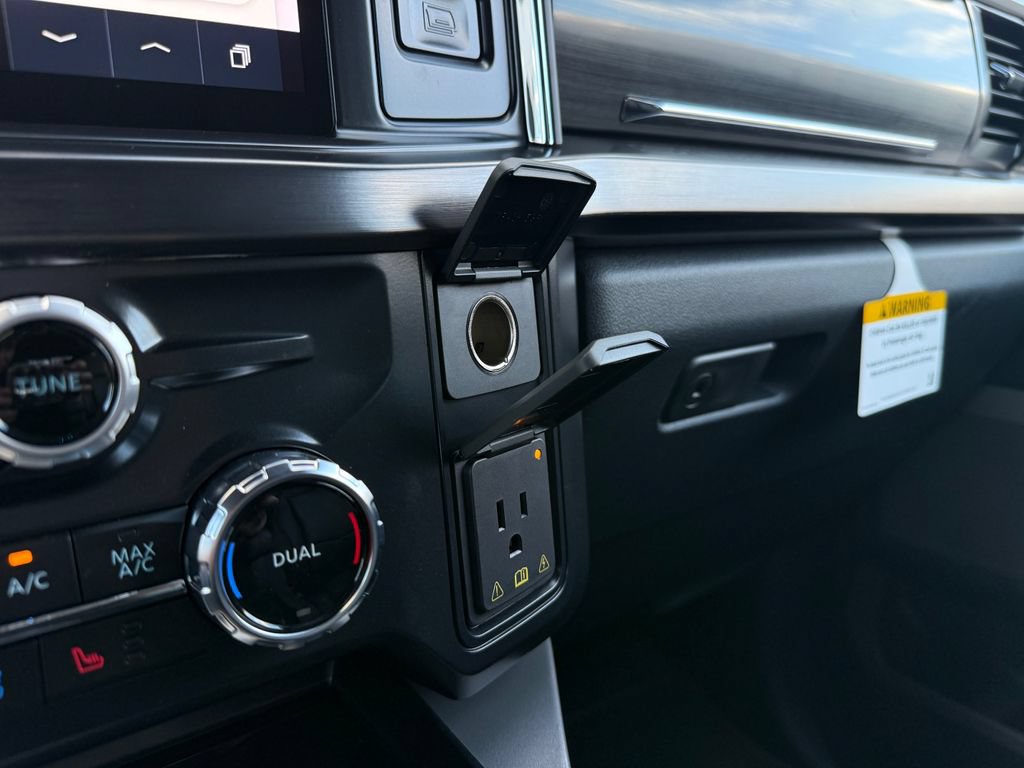 Used 2026 Ford F350 Lariat AWD/4WD image 46