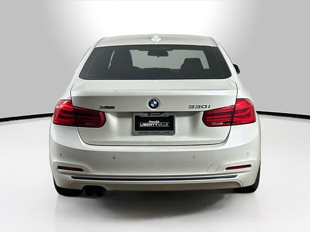 Used 2017 BMW 330i xDrive Sedan image 12