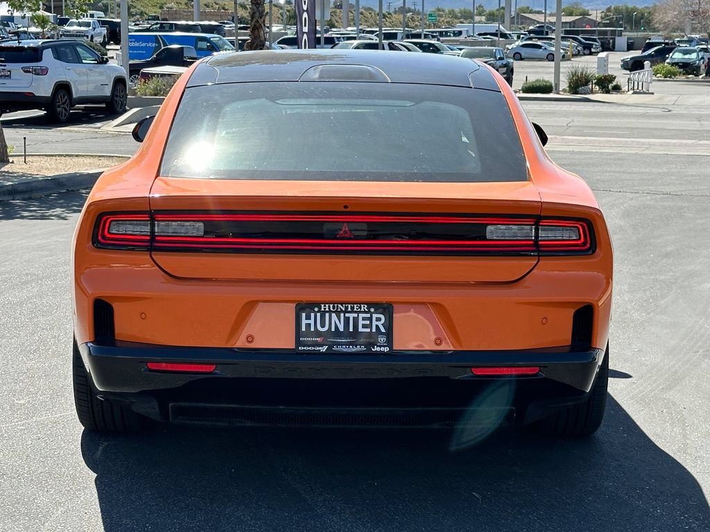 New 2025 Dodge Charger Daytona R/T w/ Sun & Sound Package AWD/4WD image 7