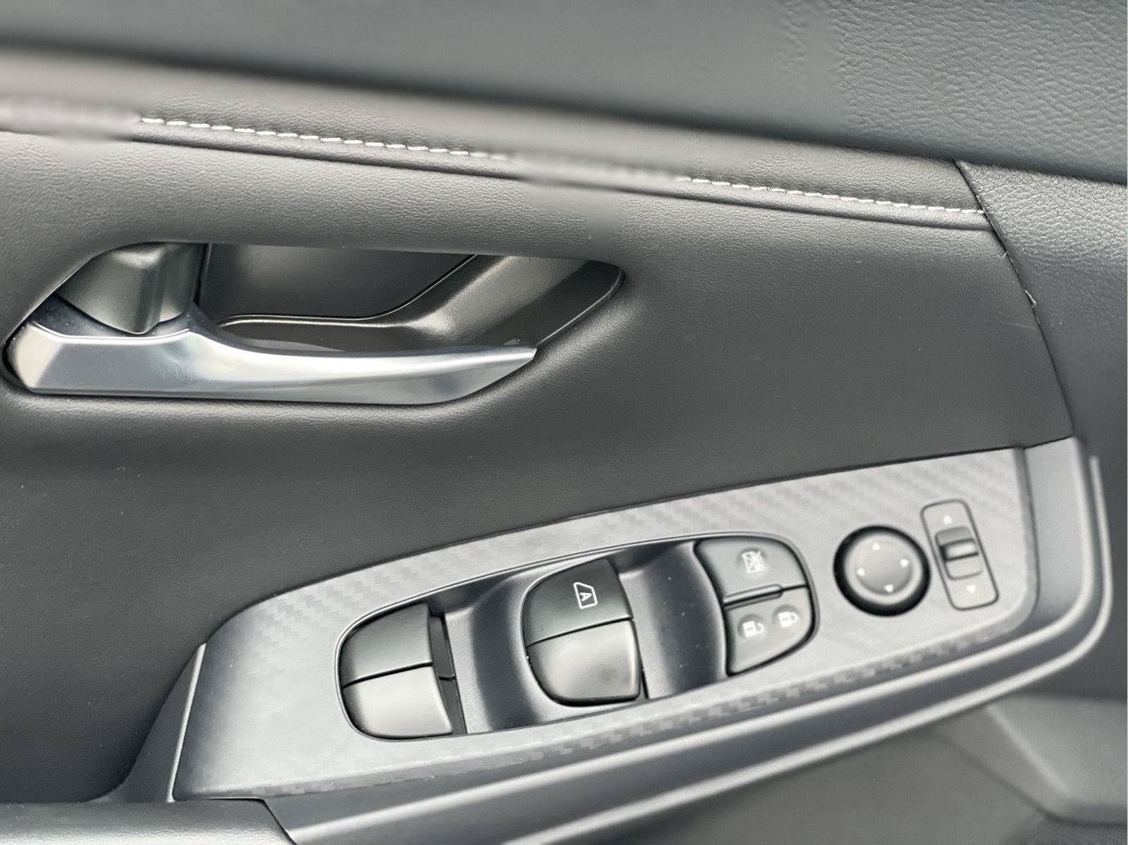 Used 2024 Nissan Sentra SV w/ All-Weather Package FWD image 24