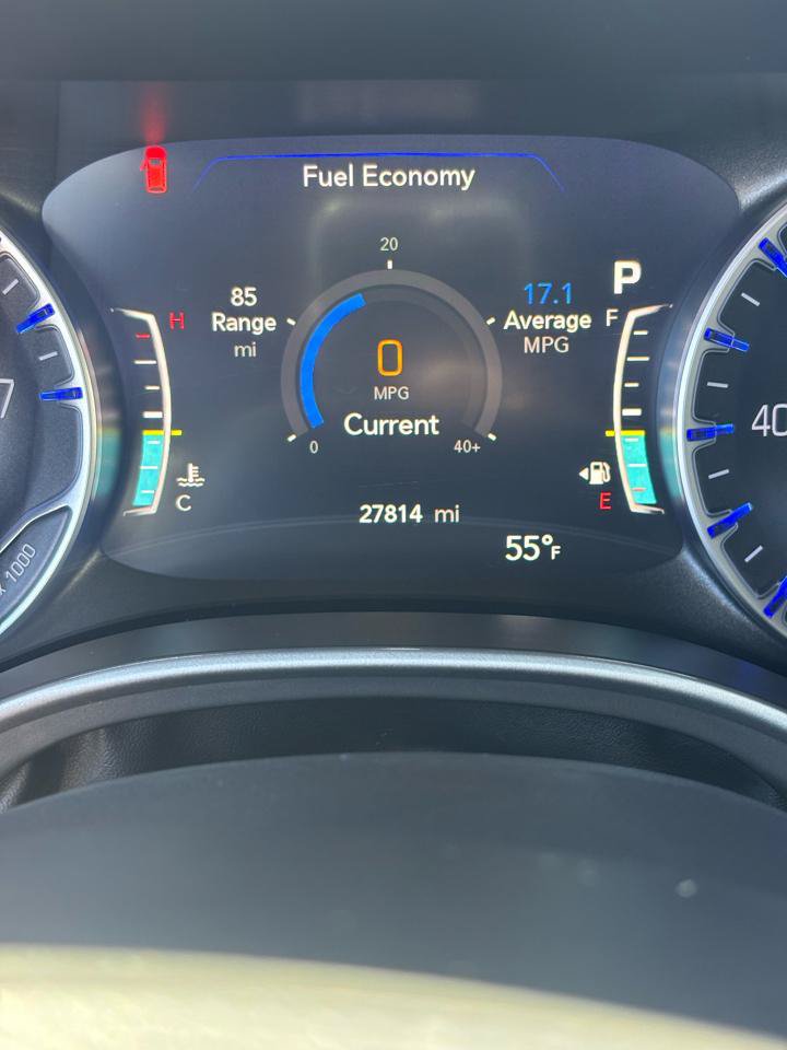 Used 2025 Chrysler Pacifica Select FWD image 15