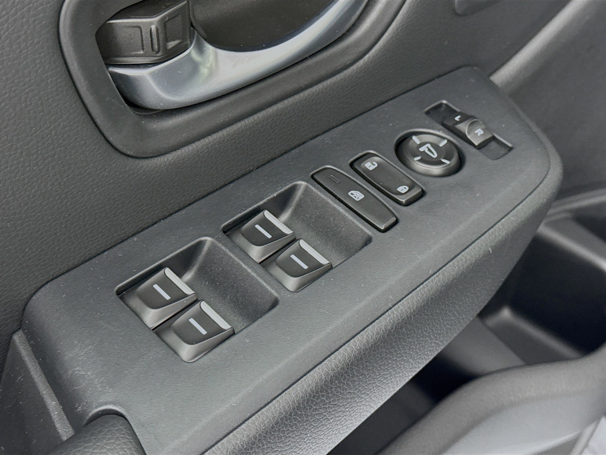Certified 2025 Honda Pilot EX-L image 17