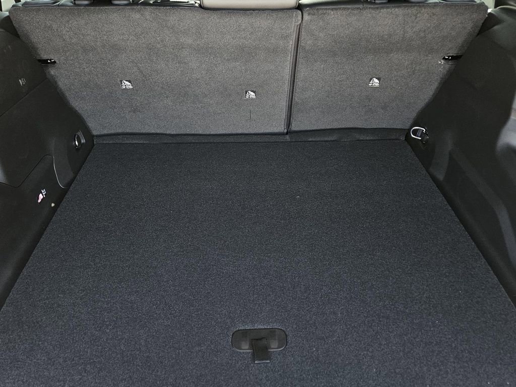 New 2026 Jeep Cherokee Limited image 9