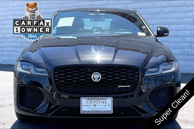 Used 2024 Jaguar XF R-Dynamic SE RWD image 2